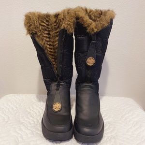 Juicy Couture Quilted Fur Lined Wedge Winter Boots